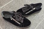 Tommy Hilfiger sneakers maat 39, Kleding | Dames, Schoenen, Zwart, Ophalen of Verzenden, Sneakers of Gympen, Gedragen