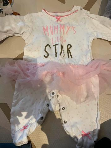 Baby kledomg maat 68 beschikbaar voor biedingen