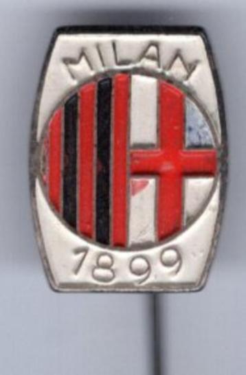 MILAN 1899 zilverkleurig voetbal speldje ( Z_184 ) beschikbaar voor biedingen