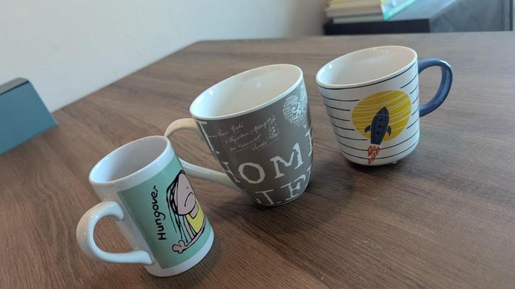 Set van 3 mokken – gebruikt servies, Huis en Inrichting, Keuken | Servies, Gebruikt, Kop(pen) en/of Schotel(s), Overige stijlen