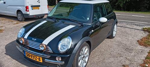Mini 1.6 16V Cooper 2003 Zwart, Auto's, Mini, Bedrijf, Benzine, D, Hatchback, Handgeschakeld, Geïmporteerd, Zwart, Voorwielaandrijving