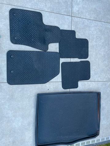 Fiat 500X Rubber Mattenset beschikbaar voor biedingen