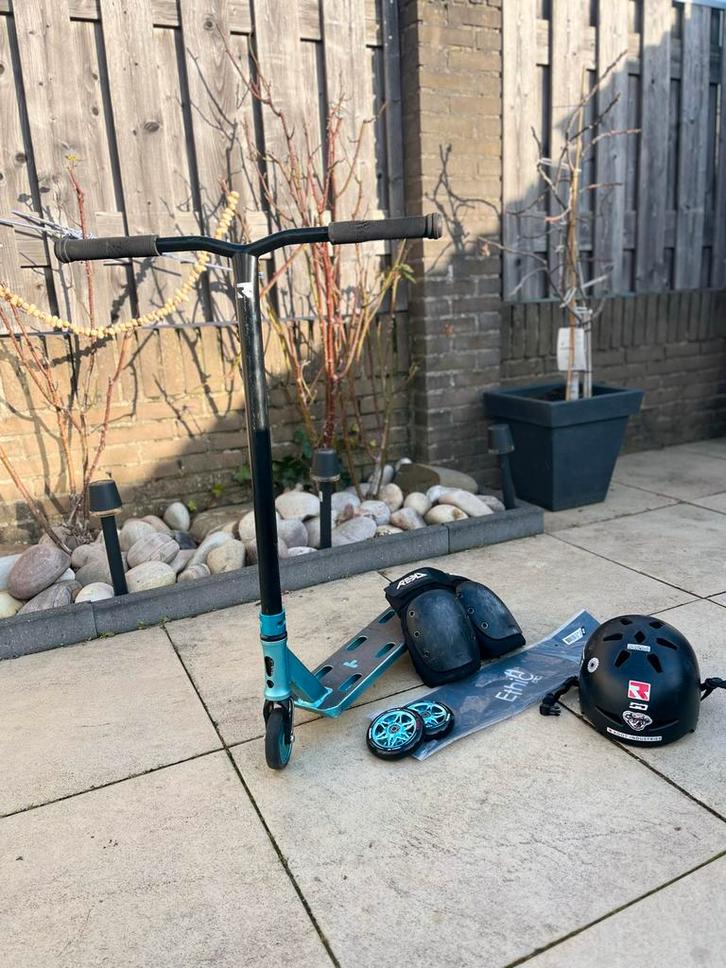 Stuntstep te koop, Fietsen en Brommers, Steps, Gebruikt, Overige typen, Ophalen