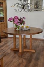 Eiken eet tafel rond, Ophalen, Gebruikt, Robuust, onverwoestbaar, in perfecte staat, Vijf personen of meer