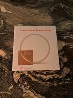 Nieuwe Natural Sound Beside Lamp in doos, Huis en Inrichting, Ophalen of Verzenden, Nieuw, Hout, Minder dan 100 cm