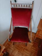 Vintage Rode Stoel met Houten Frame, Huis en Inrichting, Stoelen, Ophalen, Gebruikt, Vintage, Stof
