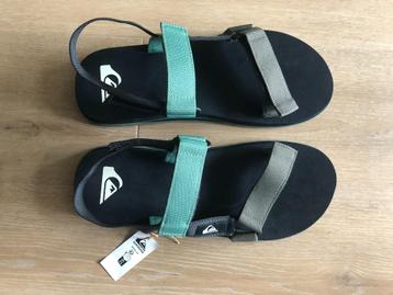 Nieuw! Quiksilver verstelbare herensandalen mt 46 klittenbnd beschikbaar voor biedingen