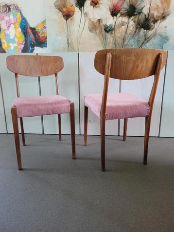 Midcentury Vintage Stoelen Set van 2 - Jaren 60' Design beschikbaar voor biedingen