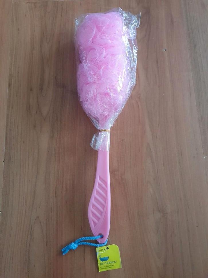 Nieuwe roze rugborstel met ophangkoordje, Huis en Inrichting, Badkamer | Badtextiel en Accessoires, Nieuw, Overige typen, Roze