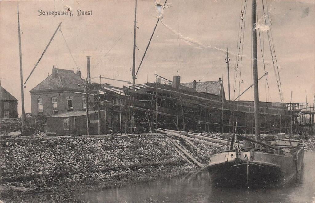 AZ660 Deest gem. Druten Scheepswerf  boot 1944 (ouder?), Verzamelen, Ansichtkaarten | Nederland, Verzenden, 1940 tot 1960, Gelopen