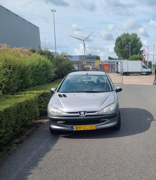 Peugeot 206 1.4 3D 2003 Grijs, Auto's, Peugeot, Particulier, Benzine, C, Hatchback, Handgeschakeld, Origineel Nederlands, Zilver of Grijs