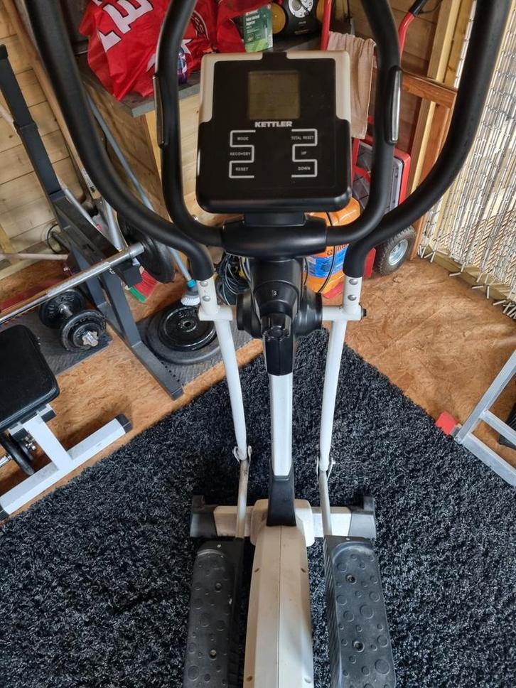 Kettler Crosstrainer, Sport en Fitness, Fitnessapparatuur, Gebruikt, Crosstrainer, Armen, Benen, Buik, Rug, Metaal, Ophalen of Verzenden