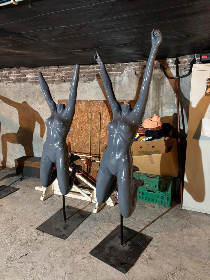 4x 2 grijze poppen/paspoppen, Hobby en Vrije tijd, Feestartikelen, Zo goed als nieuw, Versiering, Ophalen