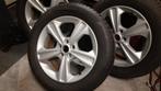 Ford Kuga -Continental 235/55 R17 winterbanden 5mm., Auto-onderdelen, Banden en Velgen, Ophalen, 17 inch, Winterbanden, 235 mm