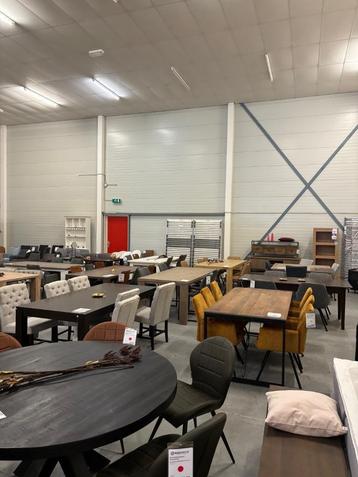 Diverse eettafels uitzoeken vanaf €50,- ! beschikbaar voor biedingen