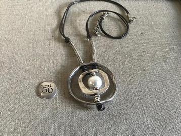Uno de 50 ketting (133) (199,95 - 112,50) Between Pearls beschikbaar voor biedingen
