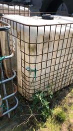 Ibc vaten/kalverhokjes, Tuin en Terras, Regentonnen, 150 liter of meer, Ophalen of Verzenden, Gebruikt, Kunststof