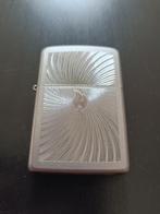 Zippo vlam zilver kleurig, Verzamelen, Ophalen of Verzenden, Gebruikt, Aansteker