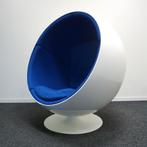 Eero Aarnio Originals Ball Chair Design Fauteuil | Blauw/Wit, Huis en Inrichting, Fauteuils, Gebruikt, -, -, Stof