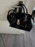 Verschillende tassen van o.a. Guess, Valentino en Supertrash, Ophalen, Zwart