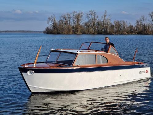 Portier Holiday, Watersport en Boten, Speedboten, Gebruikt, 6 meter of meer, Benzine, 70 tot 120 pk, Hout, Binnenboordmotor, Ophalen