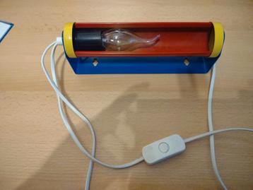2x Memphis style lampen beschikbaar voor biedingen