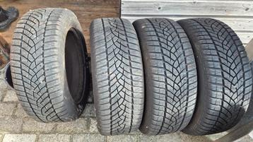 Winterbanden met Velg - Set van 4 ZGAN 215/55 R16 beschikbaar voor biedingen