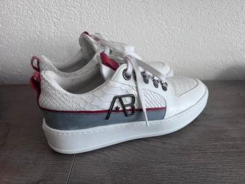 AB Schoenen Wit Leer Maat 40 beschikbaar voor biedingen