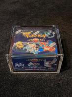 Pokémon Legendary Collection Booster box (LEEG) met plastic, Hobby en Vrije tijd, Verzamelkaartspellen | Pokémon, Ophalen of Verzenden