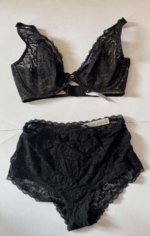 Aubade 75F hoog broekje maat 42, Kleding | Dames, Ondergoed en Lingerie, Setje, Zwart, Ophalen of Verzenden
