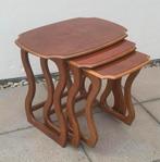 Vintage set van 3 ingelegd teakhouten tafeltjes G-Plan 1960s, Ophalen of Verzenden