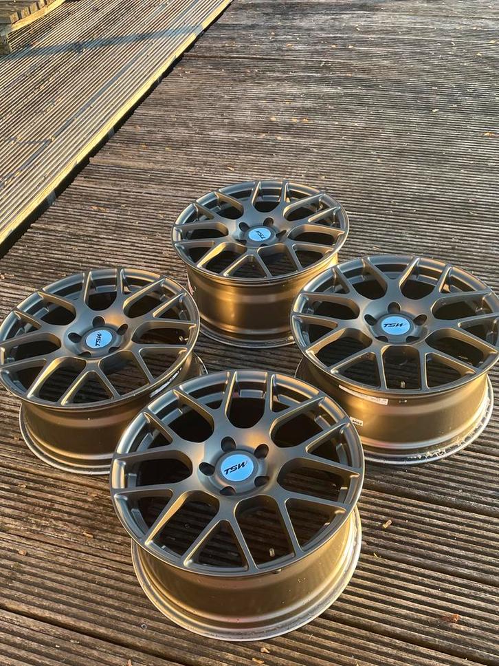 TSW Nurburgring 17x8  5x114,3 ET35, brons, i.z.g.st., Auto-onderdelen, Banden en Velgen, Velg(en), Zomerbanden, 17 inch, 225 mm