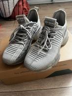 Steve Madden Sneakers - Maat 36,5, Ophalen of Verzenden, Zo goed als nieuw, Grijs, Sneakers of Gympen