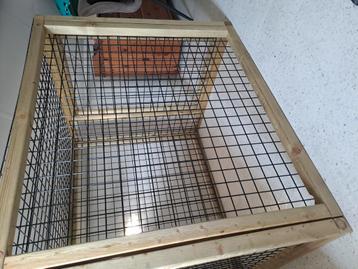 Mooi net dierverblijf te koop  beschikbaar voor biedingen