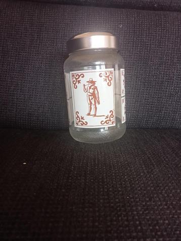 Nescafe koffie bus glas met schroefdop  beschikbaar voor biedingen