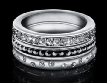 Liora swarovski ringenset 3-delig maat 18,5 NIEUW  beschikbaar voor biedingen