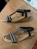Sandalen maat 37 - Zo goed als nieuw!, Kleding | Dames, Schoenen, Ophalen of Verzenden, Zo goed als nieuw, Sandalen of Muiltjes