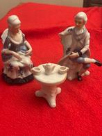 Vintage beeldjes man en vrouw en koffie tafeltje, Ophalen