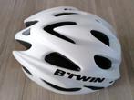 Wit /zwarte fietshelm van Btwin, maat 57-61 cm, Fietsen en Brommers, Fietsaccessoires | Fietshelmen, Ophalen of Verzenden, Zo goed als nieuw
