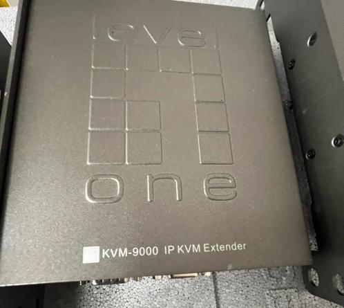 4 stuks LEVEL ONE KVM-9000 IP KVM Extender incl Beigels rack, Computers en Software, Serverkasten, Zo goed als nieuw, Plaatstaal