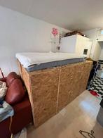 Verhoogd bed met bergruimte kast hout, Huis en Inrichting, Ophalen, Gebruikt, 90 cm, Eenpersoons