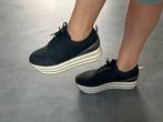 NIEUW zwarte Zara Basic plateauzool sneakers maat 39, Nieuw, Ophalen of Verzenden, Sneakers of Gympen, Zara