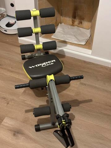 Wonder Core II - Buikspiertrainer beschikbaar voor biedingen