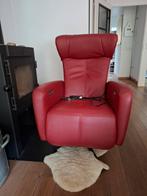 Prominent sta-op en relax fauteuil., Huis en Inrichting, Fauteuils, Ophalen, Zo goed als nieuw, 50 tot 75 cm