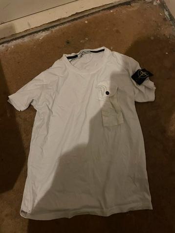 Stone island shirt beschikbaar voor biedingen