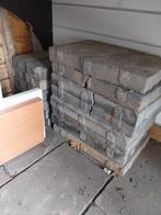 Gratis tegels, Ophalen, Zo goed als nieuw, 10 m² of meer, Beton