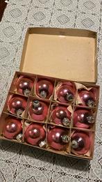 Kerstballen vintage nog in doos roze, Ophalen of Verzenden, Zo goed als nieuw