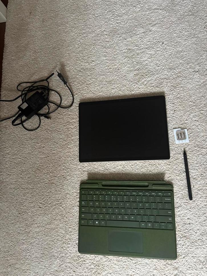 Surface Pro 9 i5/8GB/256GB, Computers en Software, Windows Tablets, Gebruikt, Wi-Fi, 13 inch of meer, 256 GB, Ophalen of Verzenden
