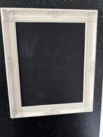 Krijtbord met witte lijst met sierlijke details, Ophalen, 100 tot 150 cm, Zo goed als nieuw, 75 tot 100 cm