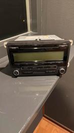 Originele VW radio unit voor scirocco golf polo, Auto diversen, Autoradio's, Ophalen of Verzenden, Zo goed als nieuw